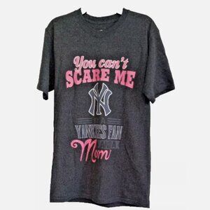 NEW T-Shirt Sz PS Charcoal Gray You Can't Scare Me I'm A NY Yankee Fan And A Mom